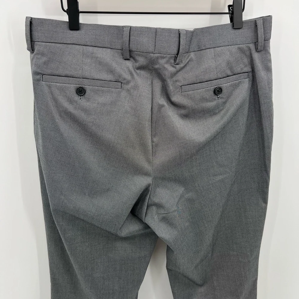 Banana Republic gray mini checkered slim fit trousers